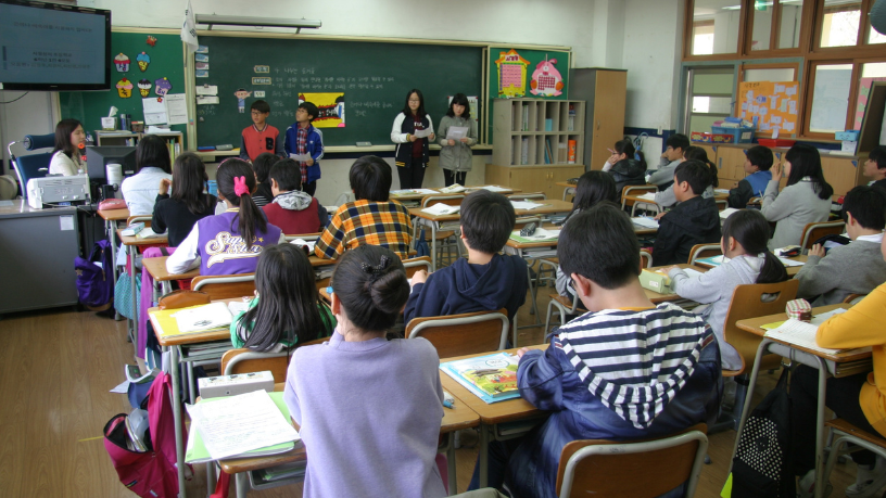 O Instituto Econacional explica que a personalização do aprendizado potencializa o sucesso individual dos alunos.