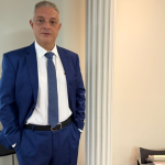 Leonardo Manzan analisa os fundamentos legais que limitam as revisões de tarifas, garantindo segurança jurídica para concessionárias e consumidores.