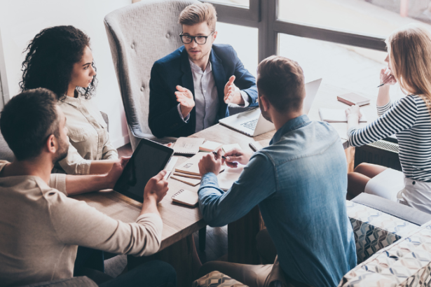 Carlos Eduardo Rosalba Padilha detalha as demandas centrais da perícia contábil trabalhista.