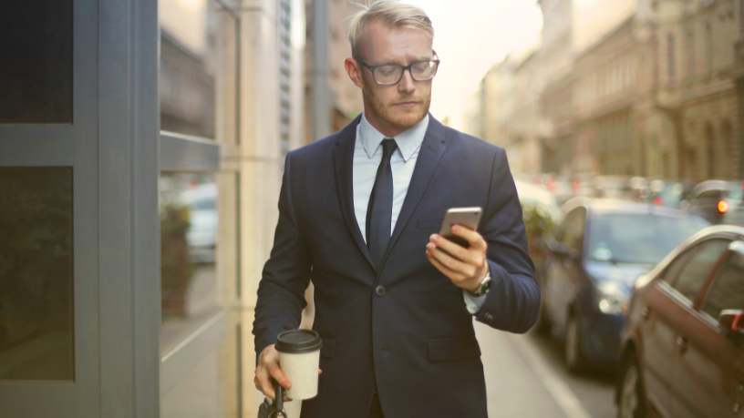 Renda passiva: como funciona e por onde começar, por Andrey de Oliveira Pontes, destacando estratégias práticas para construir fluxo de renda contínuo.