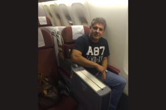 Viajar para o exterior gastando pouco é possível com boas estratégias, roteiros inteligentes e planejamento, comenta Leonardo Rocha de Almeida Abreu.