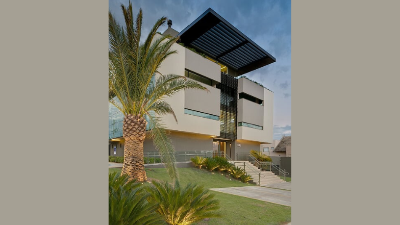 Rodrigo Gonçalves Pimentel explica como a mediação reduz conflitos na recuperação judicial e acelera acordos essenciais para a continuidade da empresa.